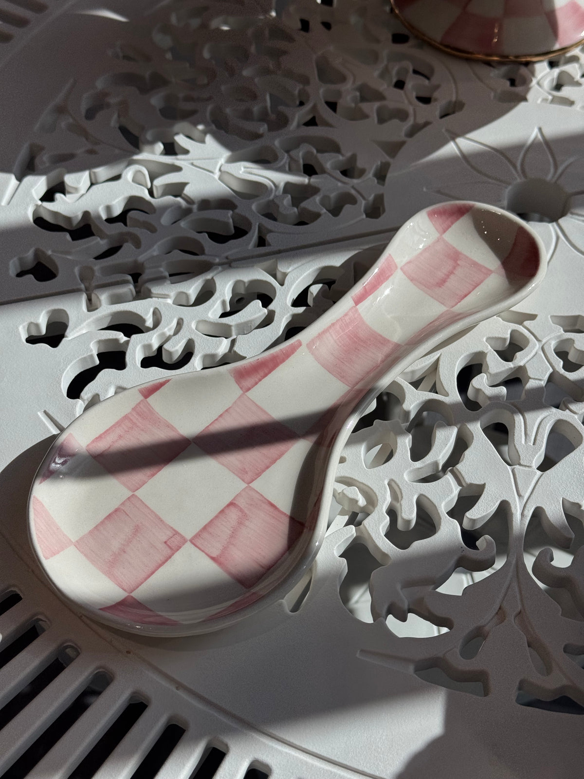 Pembe Dama Kaşıklık