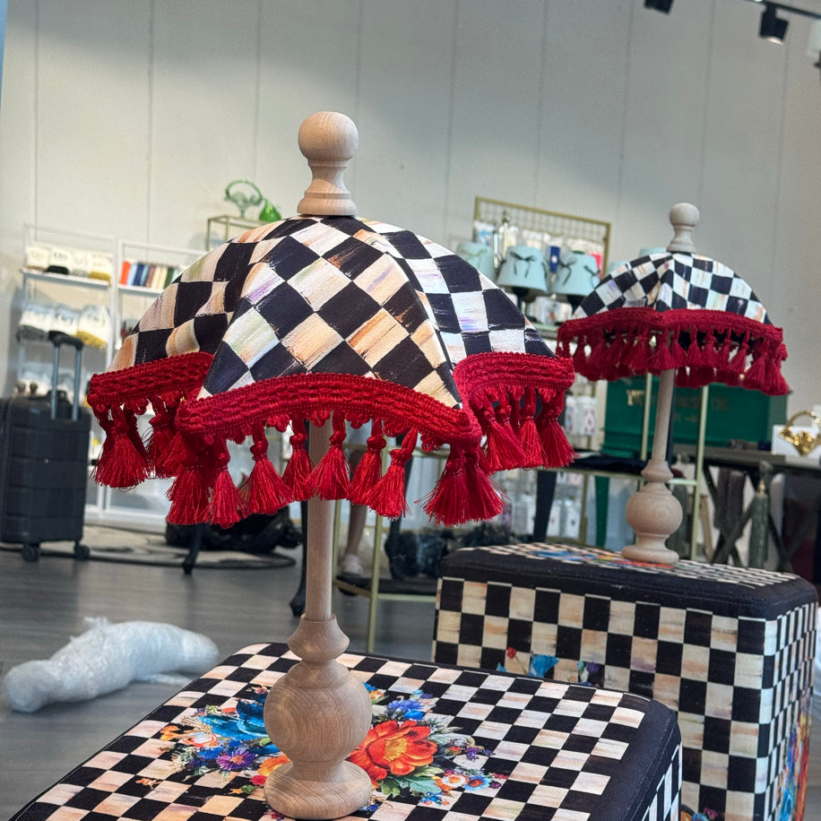 Siyah Dama Kırmızı Püskül Bali Şemsiyesi