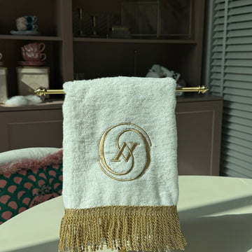 Vakko Model Burgu Nakış Yüz Havlusu