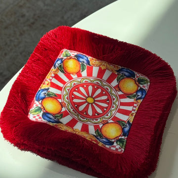 Kırmızı Limon Baskı Püsküllü Sunum Peçetesi